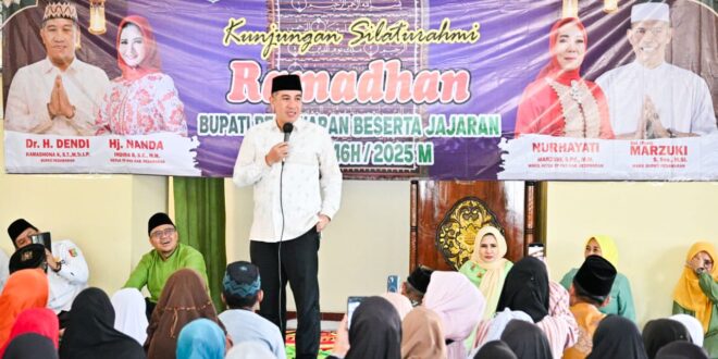 Bupati Dendi Salurkan Bantuan dan Perkuat Kebersamaan di Ramadan